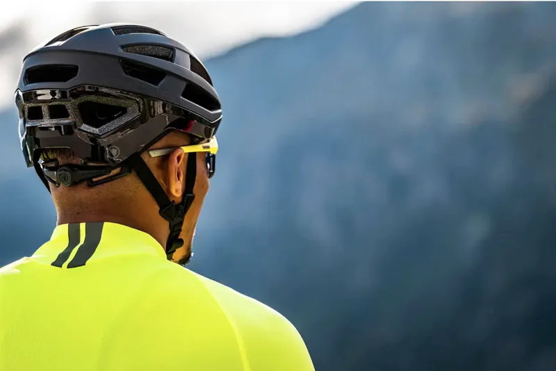 Endura FS260-Pro II Road Helmet in Black-3